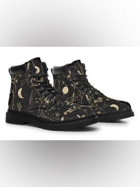 Rogue + Wolf Twilight Garden Classic Boots Black Floral Lace-Up Ankle Boots 9